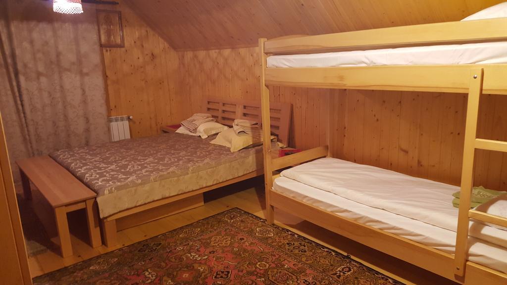 Guest House In Carpathians Myhove Quarto foto
