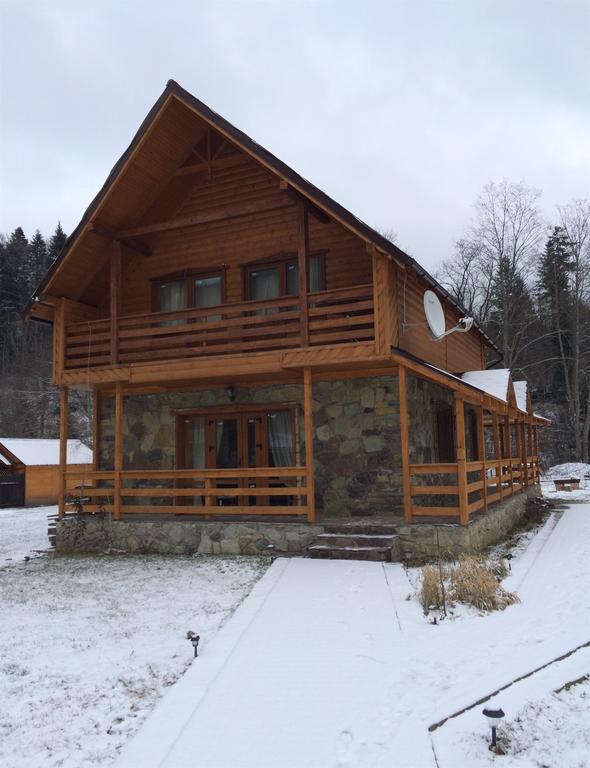 Guest House In Carpathians Myhove Quarto foto