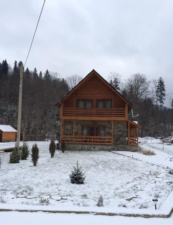 Guest House In Carpathians Myhove Exterior foto